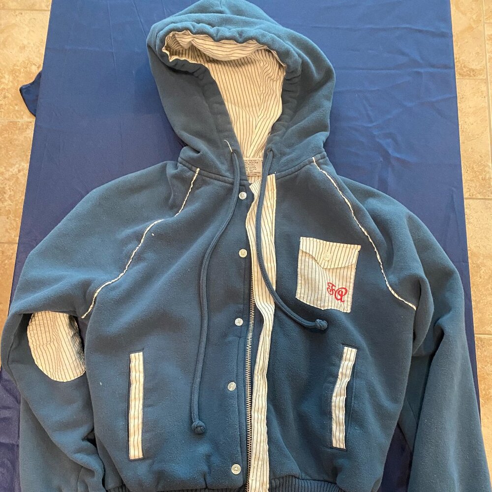 FEMME ARSENAL Embroided zip up hoodie - MEDIUM